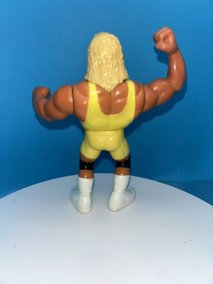 Hasbro Mr. WWF Boneco de luta livre Perfect Series 3 vintage amarelo raro WWE - Imagem 2 de 2