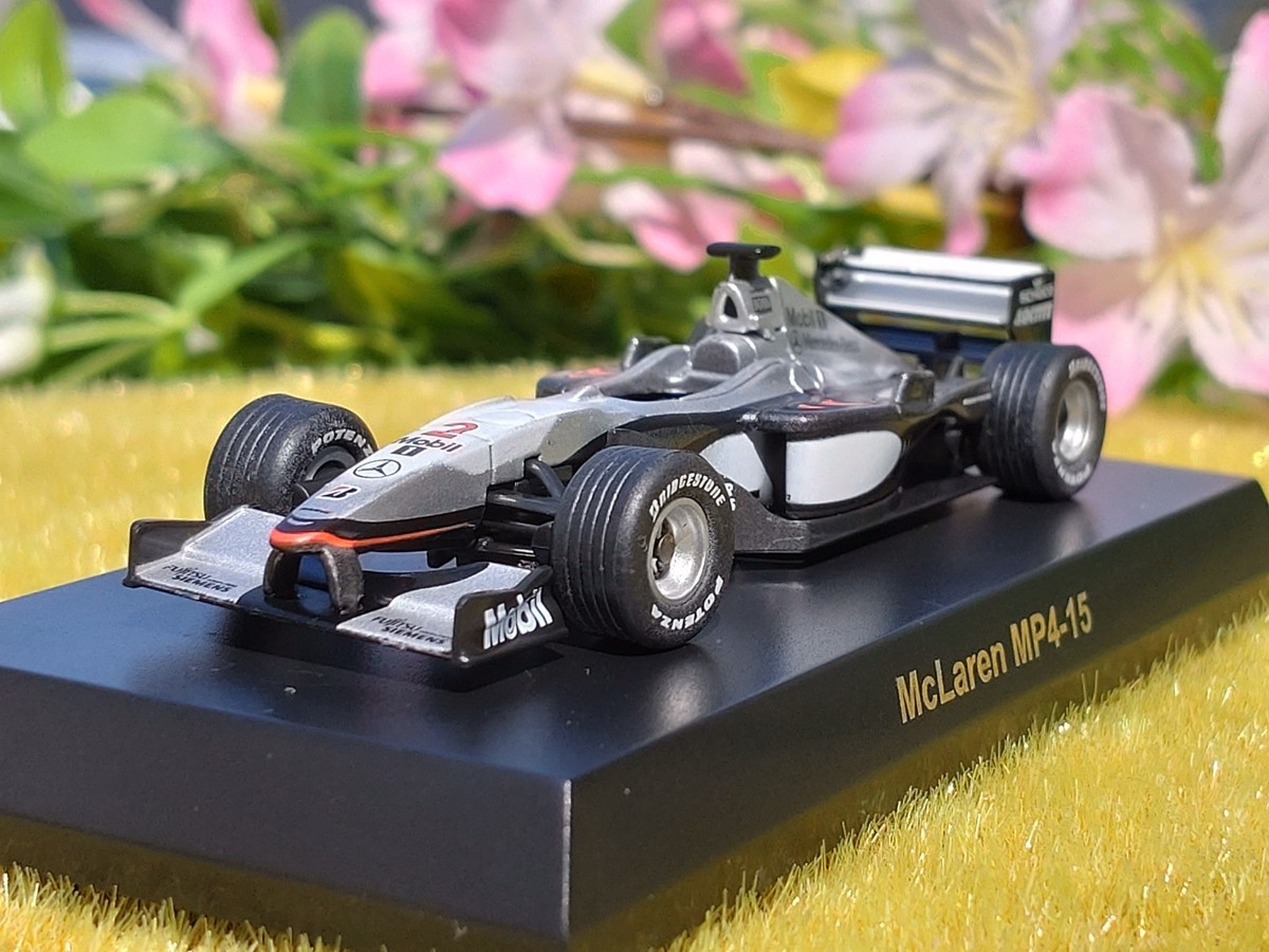 ミニカーセット 6台 McLaren MP4-29 F14-T 1/64 Kyosho F1 MCLAREN MP4-17D #6 Kimi Raikkonen diecast car model