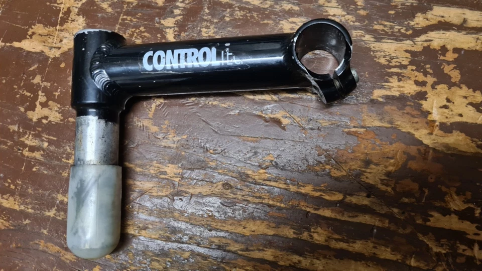 Control Tech Vorbau. 135 mm, 25,4 mm Schaft, 25,4 mm. 0°. Vintage Stem - Bild 2 von 4