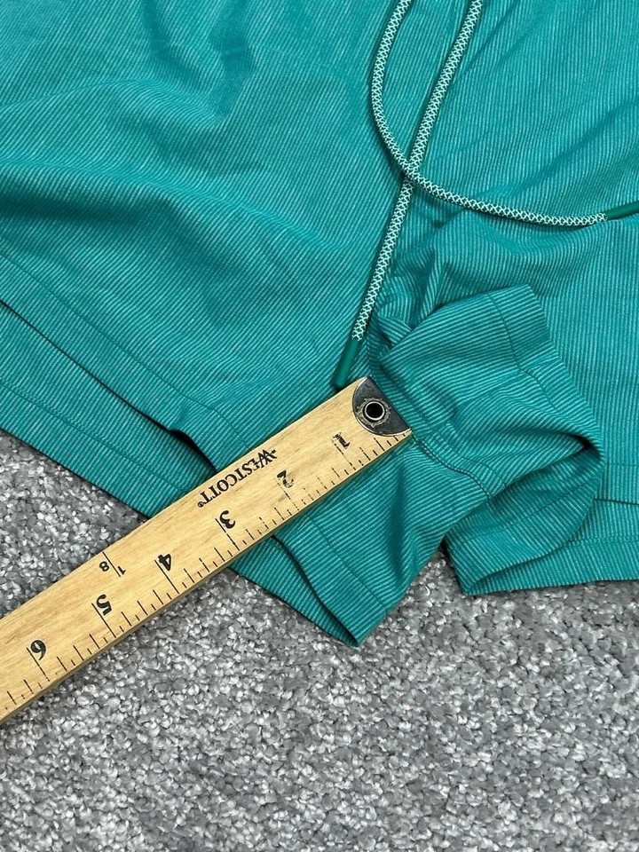 Pantalones cortos de tabla Athleta Marin para mujer pequeños verdes forrados a rayas elásticos tiro alto Foto 3 de 4