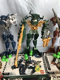 LEGO VINTAGE BIONICLE 6 Piraka 8900 8901 8902 8903 8904 8905 100% complete books