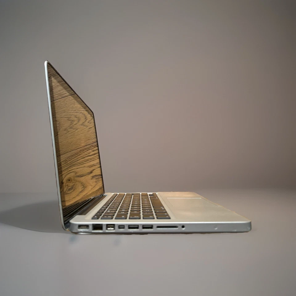 Apple MacBook Pro 13" 2011 · i7 · 4GB · 750GB, photo 4 of 5