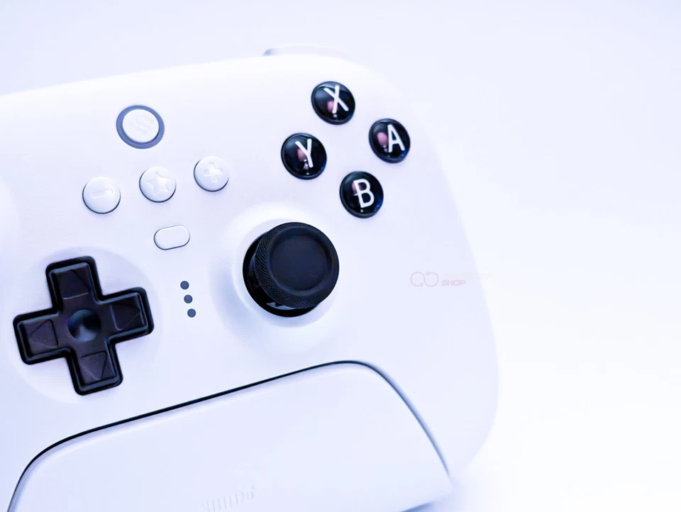 8BitDo Ultimate Bluetooth Controller and Dock for Nintendo Switch - UK Stock - Image 2 of 4