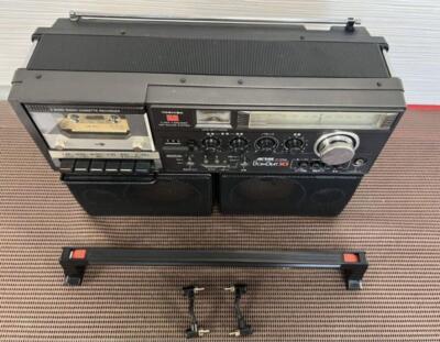 [希少] TOSHIBA BomBeat X1 ラジカセ RT-8700S Toshiba RT-8700S Separate Stereo Radio Cassette Black Boombox