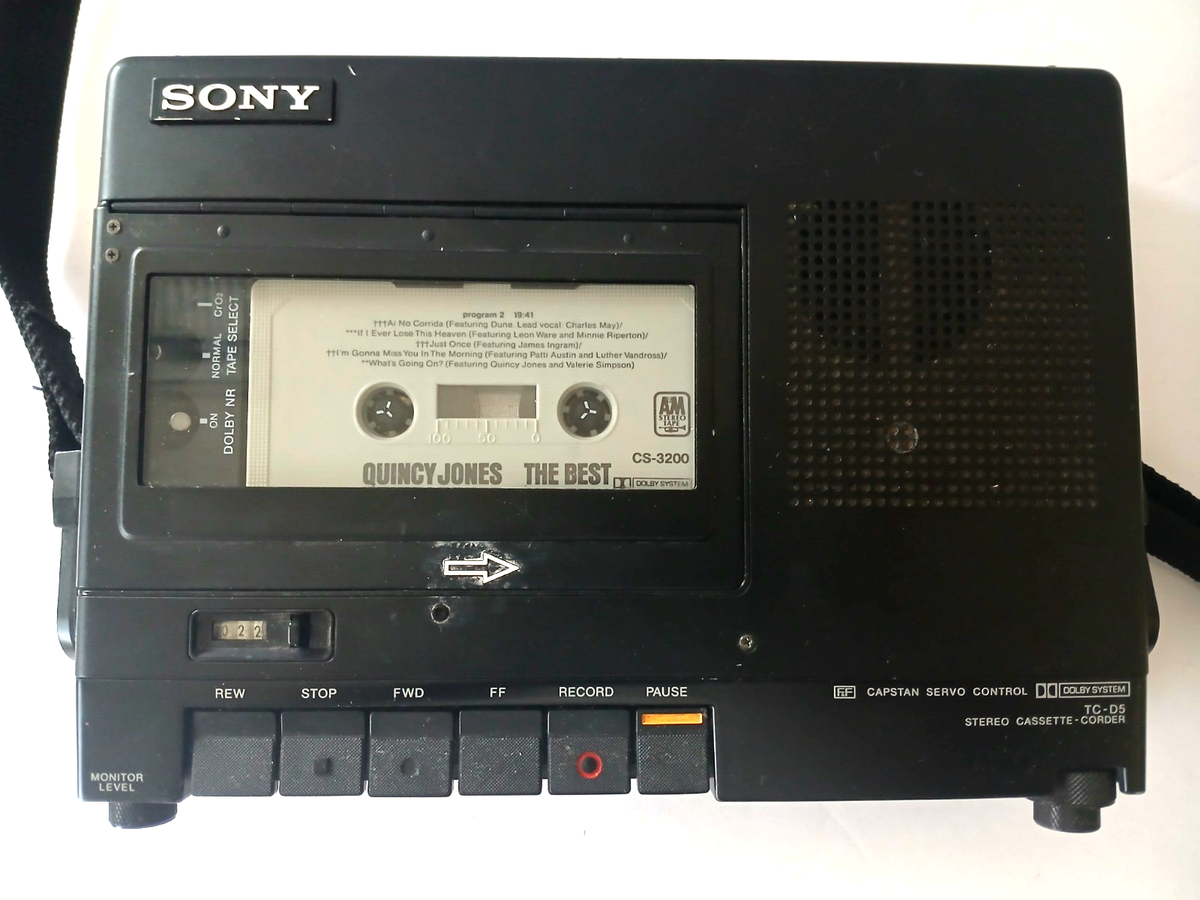 Sony TC-D5 Vintage Professional Portable Stereo Cassette