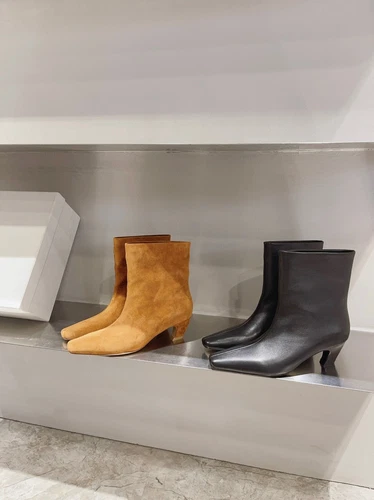 KHAITE Low Heel Square Head Leder Damen Stiefel, High Heel Kurz / Lang Stiefel - Bild 2 von 28