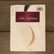 Hanes Silk Reflections VTG 80s Panty Hose Silky Sheer Sandalfoot Size AB Jet