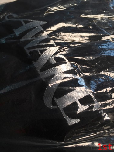 Awake NY Metallic Foil Logo Tee Large Black Brand New Sold out DS T-shirt Sup QS - Picture 4 of 12