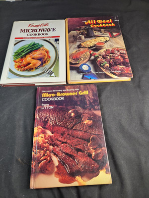 Lot of 3 Cookbooks Beef Microwave Micro-browner