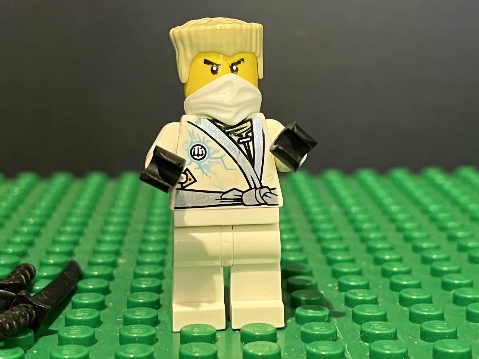 Zane Elemental Robe LEGO Ninjago Rebooted Zane Minifigure Techno Robe njo099 70726 *READ ...