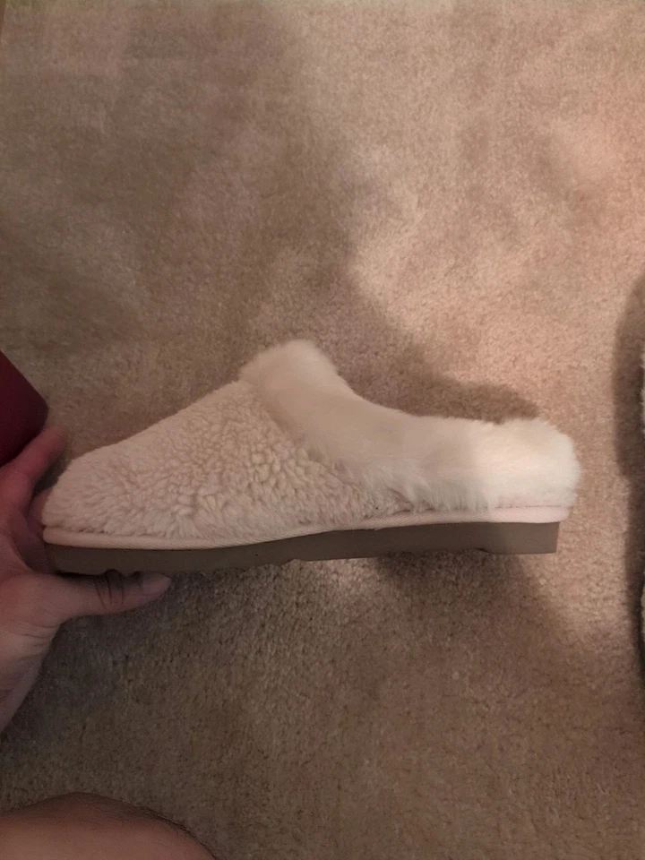 Style & Co 6M Faux Fur Slide on slippers - Image 2 of 4