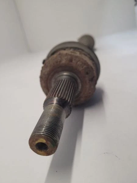 Chevrolet Equinox 2005 2006 conductor eje izquierdo eje delantero tracción delantera  Foto 2 de 4