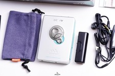 Sony WM-EX621 Walkman Slim High Fidelity Cassette Player Japan New Unused