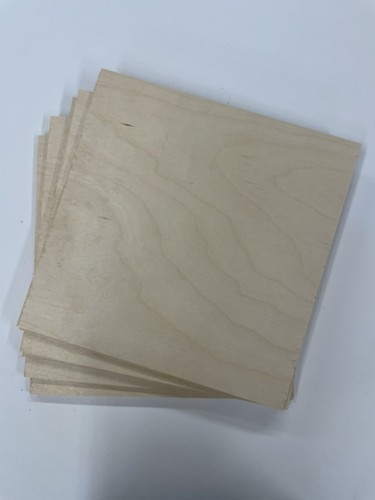 BALTIC BIRCH PLYWOOD 1/8" (3mm) BY APPROX 11 7/8" X 11 7/8" - 20 PIECES - Picture 2 of 2