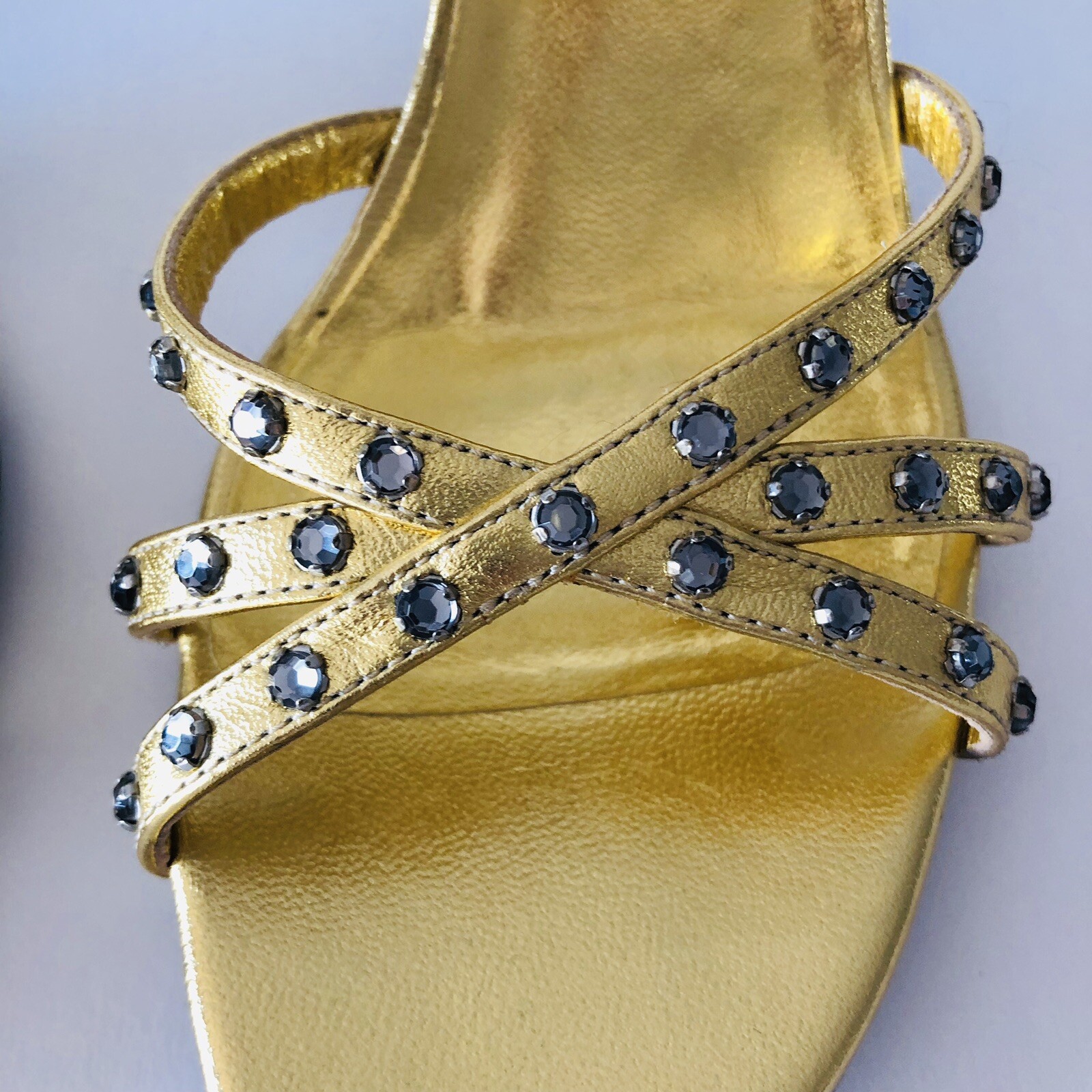 Sandali Saint Laurent in pelle taglia 36 5