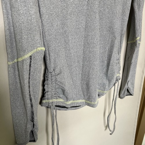 Lucy Womens Small Grey White Long Sleeve Stripe Athletic Work Out T-Shirt - Picture 2 of 7