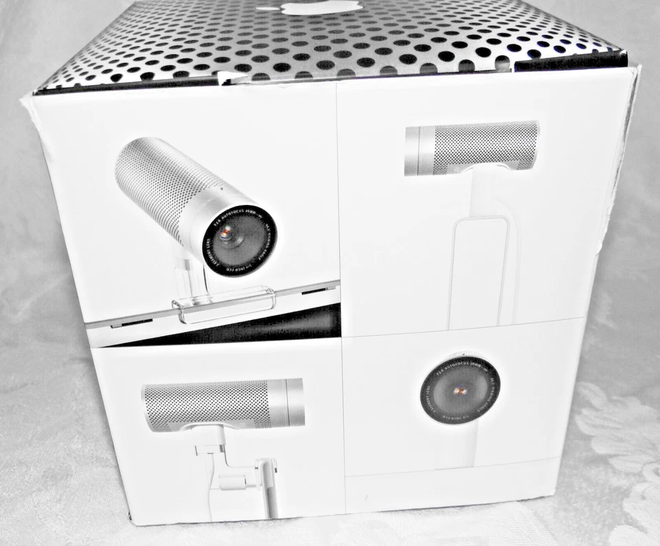 Apple - iSight Web Camera Model:M8817LL/C - Image 3 of 4