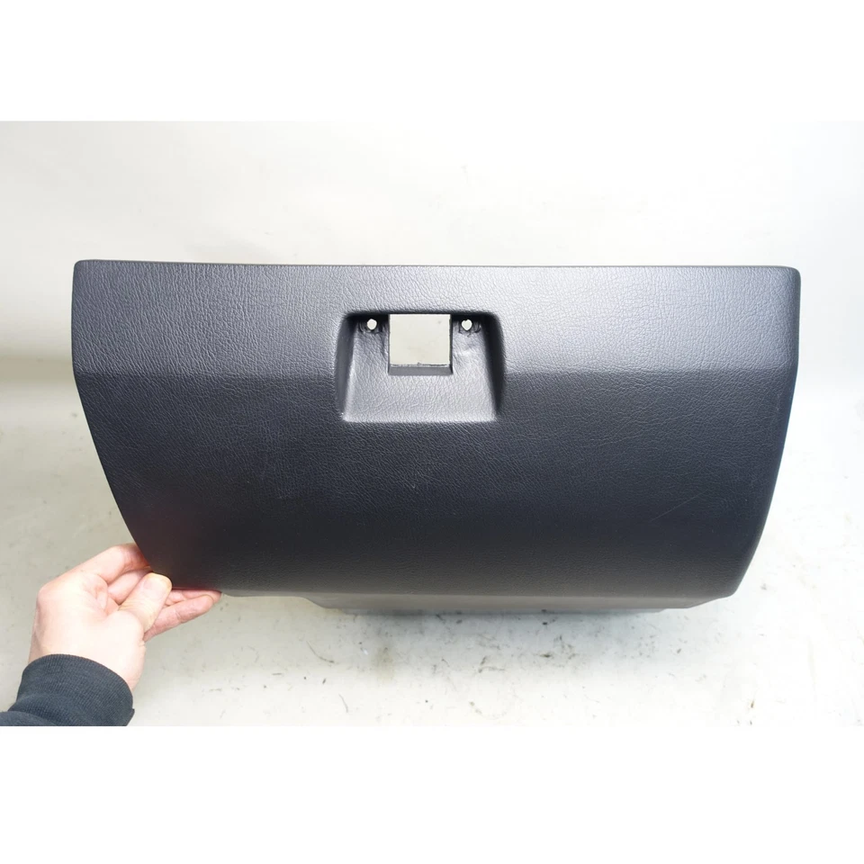 Puerta guantera BMW E30 serie 3 negra antracita OEM 1984-1993 Foto 2 de 4