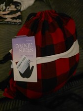 women NWT "Stars Above" red/black checkered PJs set. Size Large