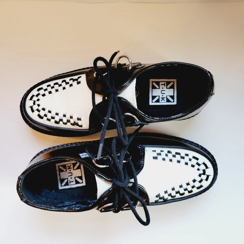 T.U.K Clásico Cuero Blanco y Negro Mondo Viva Plataforma Creepers Unisex M4 W6 Foto 2 de 4
