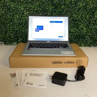 ASUS Vivobook X1407QA-BS56 Laptop with Charger