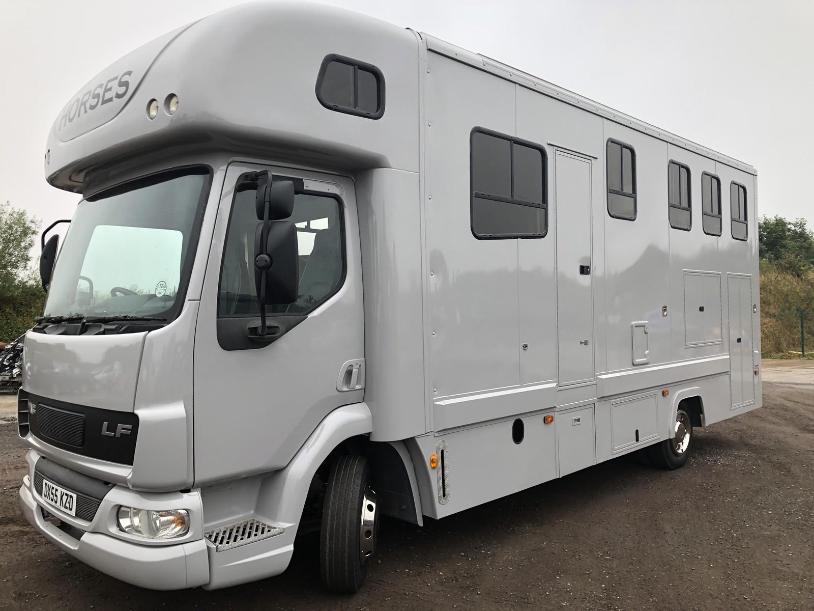 Horsebox REPAIRS 3.5t hgv ramps floors paint lights Daf renault eBay