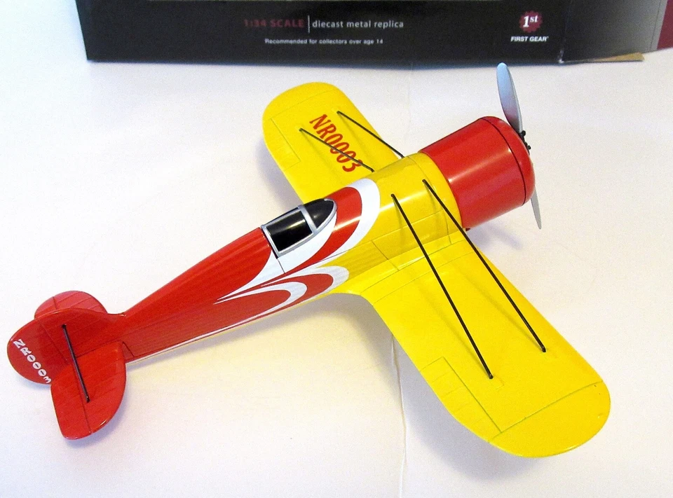 FIRST GEAR Wedell-Williams Racer Airplane 1/34 Scale Die Cast - Image 4 of 4