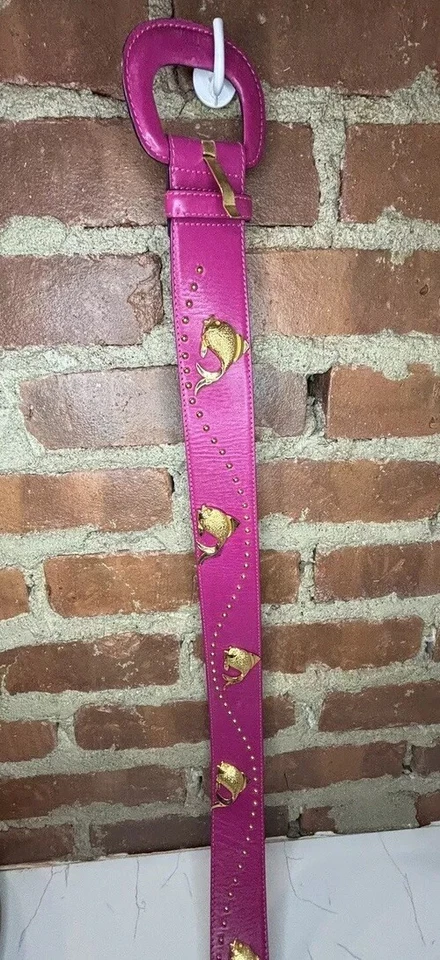 Cinturón vintage años 80 ESCADA cuero rosa y oro tachonado PEZ 32 pulgadas adornado Foto 2 de 4