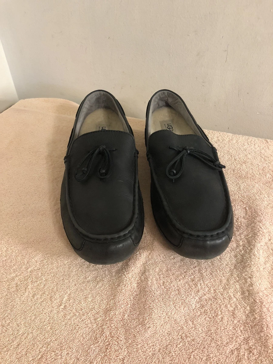 Men’s UGG Black Leather Slippers Chester Moccasin Sheepskin Lining Size 15M UGG Moccasin Leather Upper Slippers for Men for sale | eBay main image 2