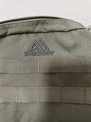 GREGORY×Pilgrim Surf+Supply Waist Pack GREGORY × Pilgrim Surf+Supply / Evac Waist Pack GUNMETAL Shoulder