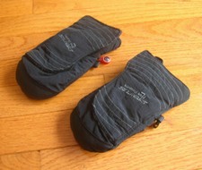 Seirus Kids Hot Pocket Mitten Black Youth Size: JR/Large