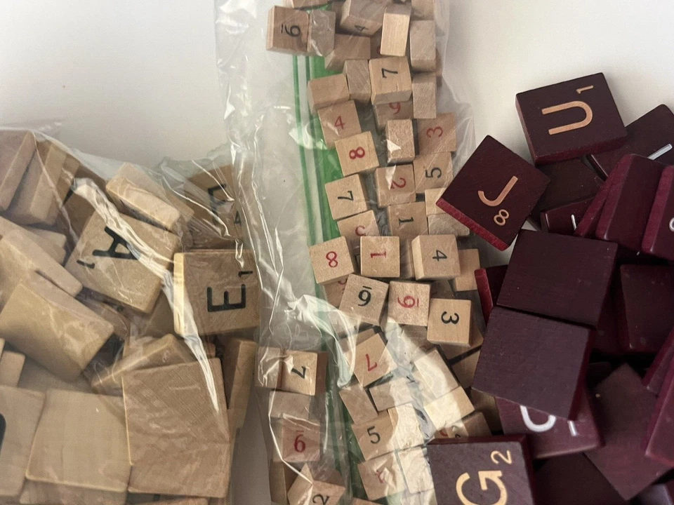 2000+ Azulejos de madera Scrabble enorme lote para letras artesanías joyería chatarra reserva Foto 4 de 4