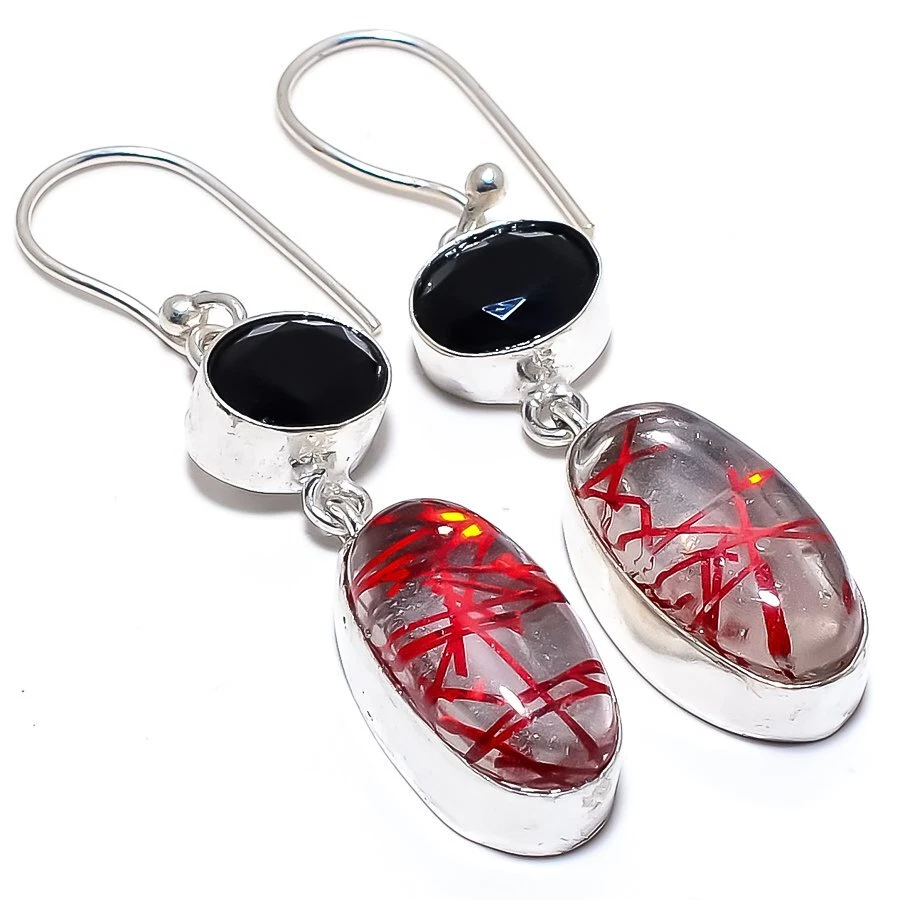 Boucles d'oreilles en argent sterling avec Onyx rouge brésilien