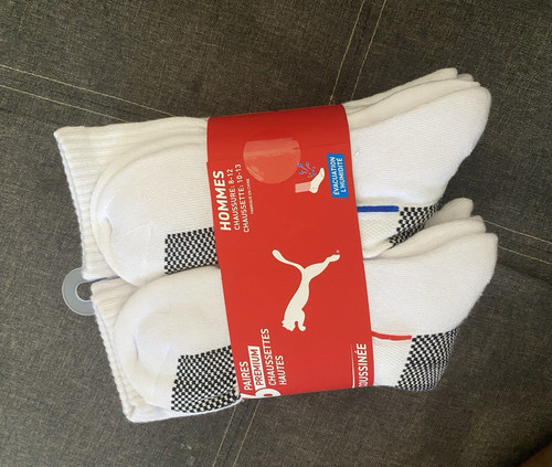 PUMA Men's Cushioned Moisture Wicking Crew Socks Logo 6 Pairs White 10-13