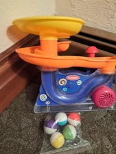 Playskool Busyball Popper