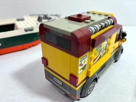 LEGO City: Pizza 60150 + cargo ship only 60422 + ice cream 60253