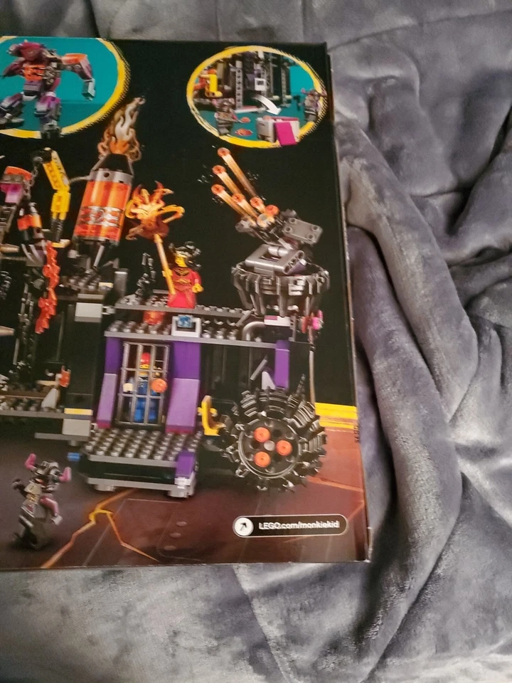 LEGO MONKIE KID: The Flaming Foundry (80016) - Image 4 of 4