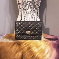 EXCLUSIVELY FOR YOU  LORD & Taylor  Purse Sholder Bag