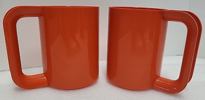 Heller Maxmug Massimo Vignelli Italy 2 Mugs Cups MCM Orange Vintage 4 1/8'' Tall