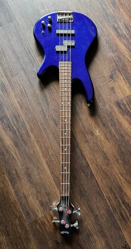Ibanez Gio Soundgear 4-String Solid Body Electric Bass Guitar Blue RH