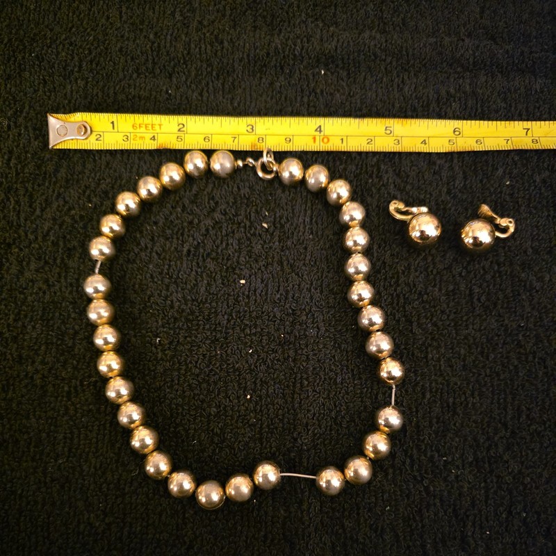 vintage napier Gold tone Stretch beaded necklace With Earrings
