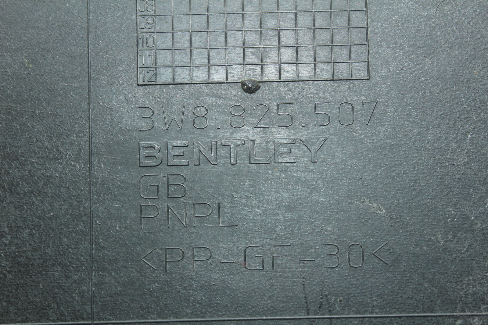 2003-2013 Bentley Continental Rear Underbody Splash Shield Tray Cover OEM