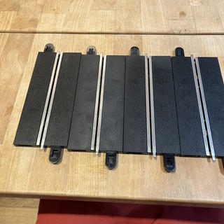 Scalextric Sport 1:32 Track C7016 Single Pit Lane Half Straight x 4