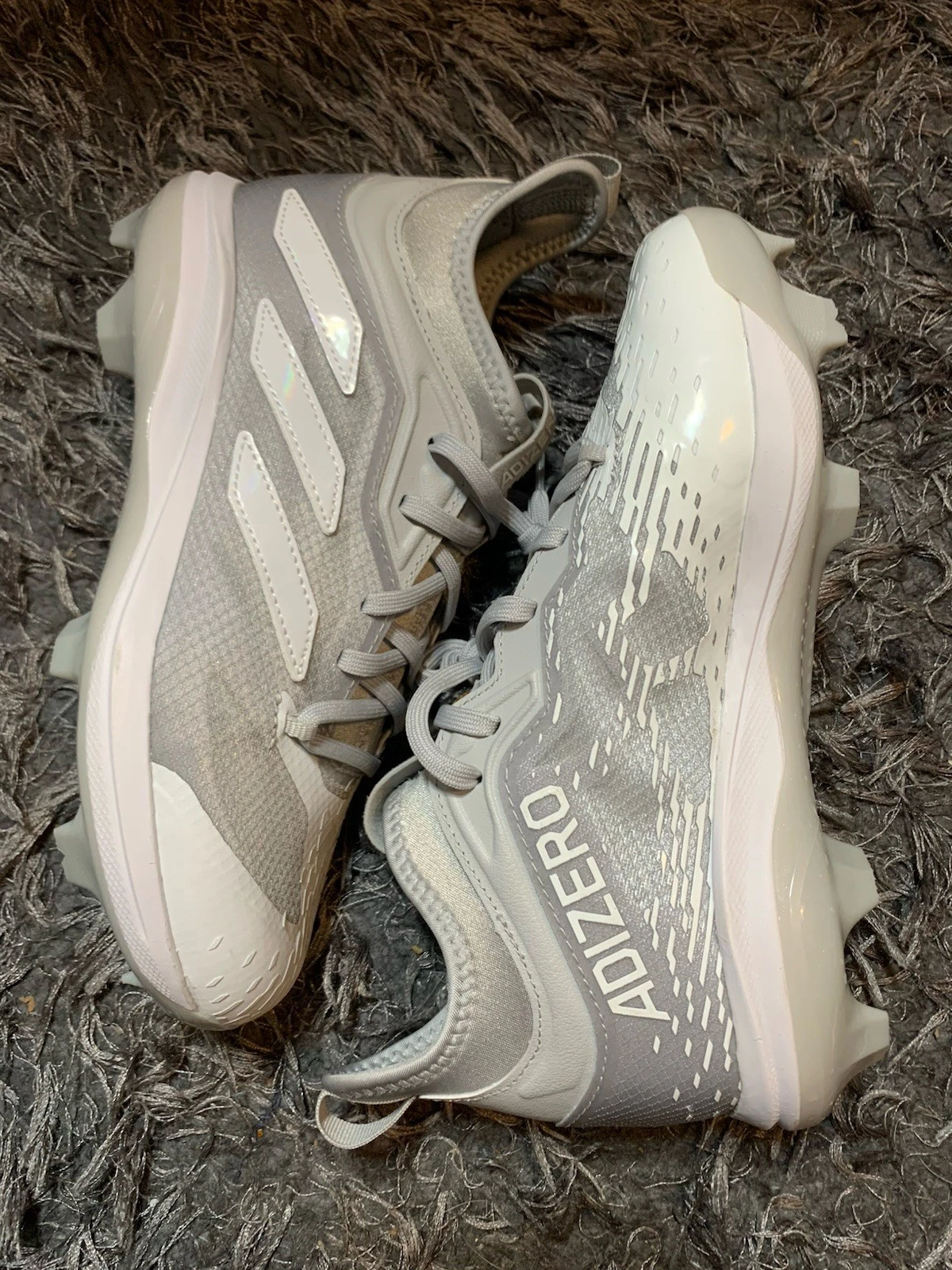 Scarpe da baseball Adidas Adizero Afterburner nuove grigio bianco da uomo taglia 4 5 nuove