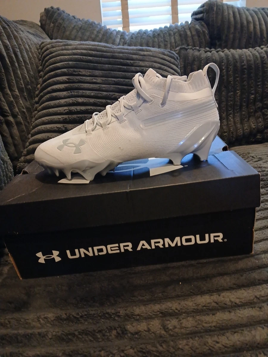 Preços baixos em Under Armour Chuteiras e Tênis de Futebol