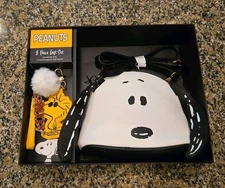 Peanuts Snoopy Crossbody Bag Purse & 2 Charms 3-Piece Gift Set New In Box 