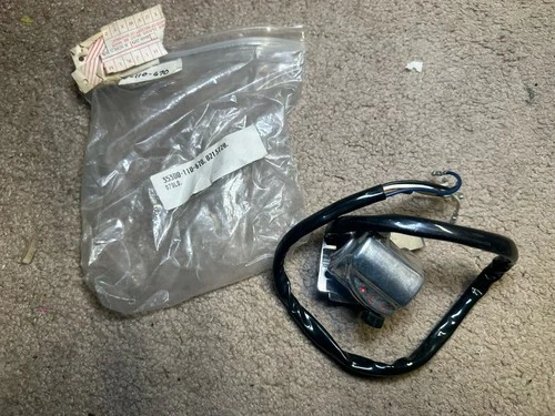 NOS OEM HONDA HORN SWITCH SL-100 K0-K2 SL125 K0-K1  35300-110-670