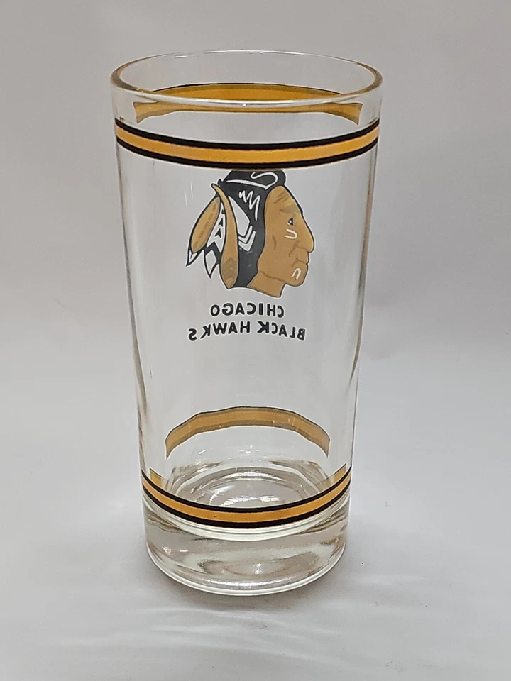 Vidrio Chicago Black Hawks Indian Head 12 oz de colección envío rápido el mismo día bonito  Foto 2 de 4