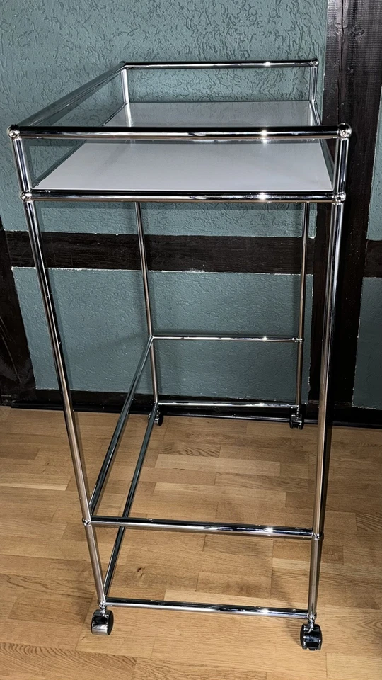 USM Haller Stehpult - Lichtgrau - RAL7035 75x50 cm 105 Hoch auf Rollen mit Brems - Bild 2 von 4