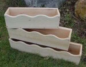 24" SCALLOPED WINDOW BOX, CEDAR WINDOW BOXES, PLANTER 